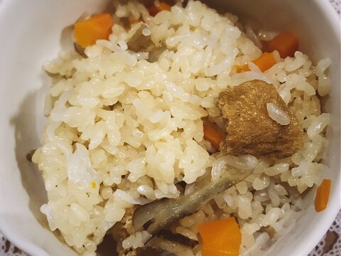 簡単！ヘルシー！ごぼうの炊き込みご飯♪